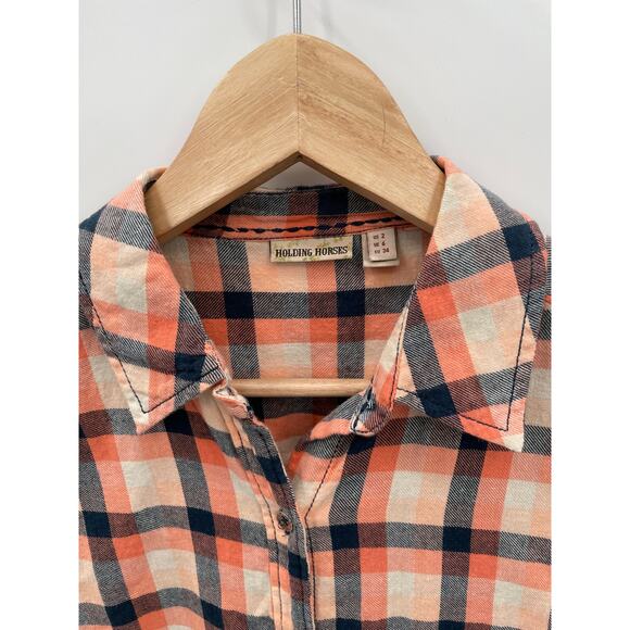 ANTHROPOLOGIE Holding Horses Cedar Grove Plaid Flannel Button Down // 2 - Picture 3 of 6